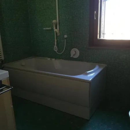 Con Piscina קוריאנו
