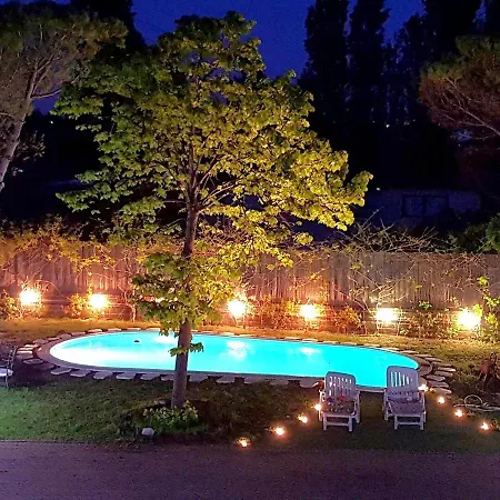 Otel Con Piscina 5*