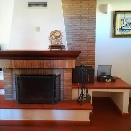 Con Piscina Hotel